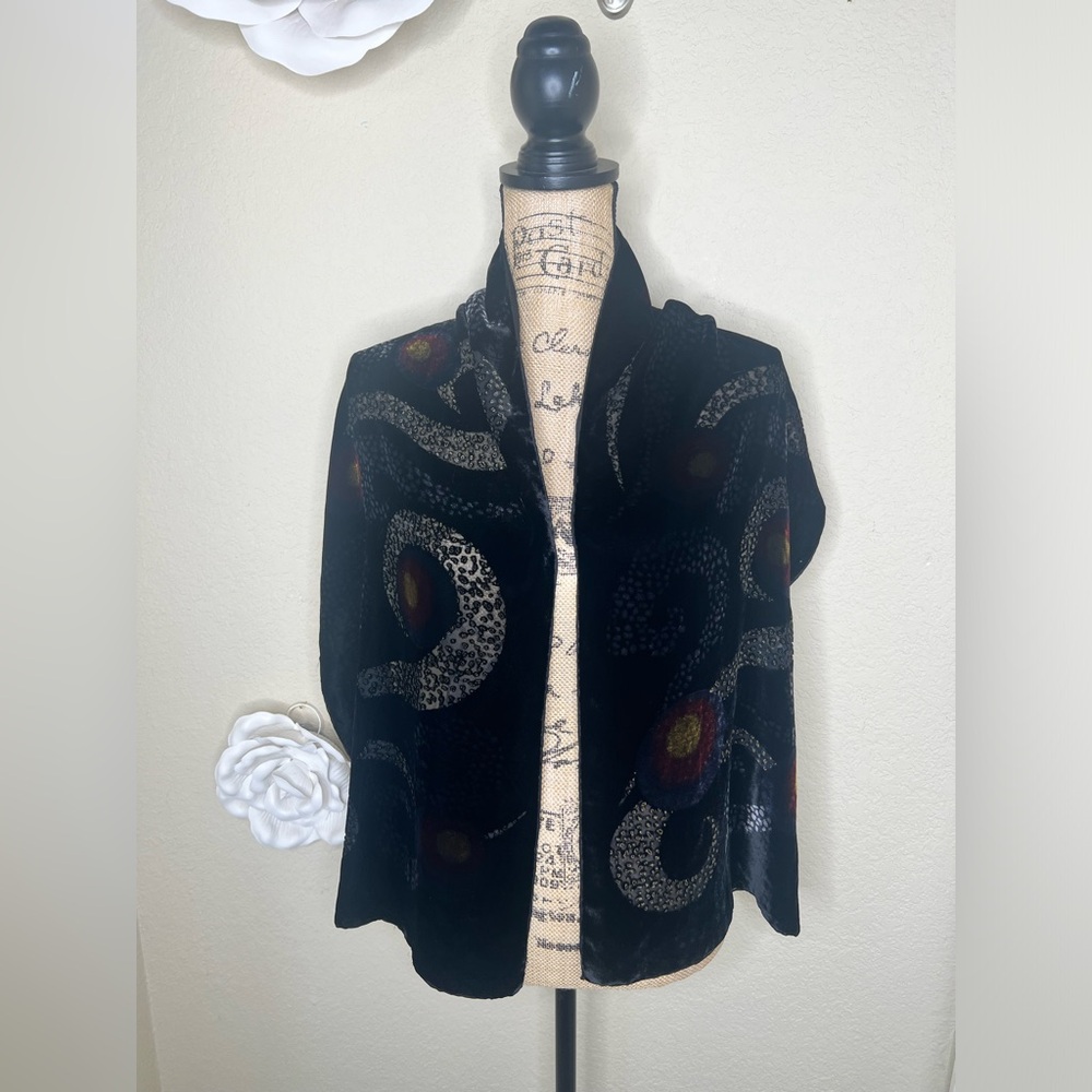 NTM: Vintage Silk Blend Velvet Burnout “Rising Sun” Scarf Hand Rolled Hem Black